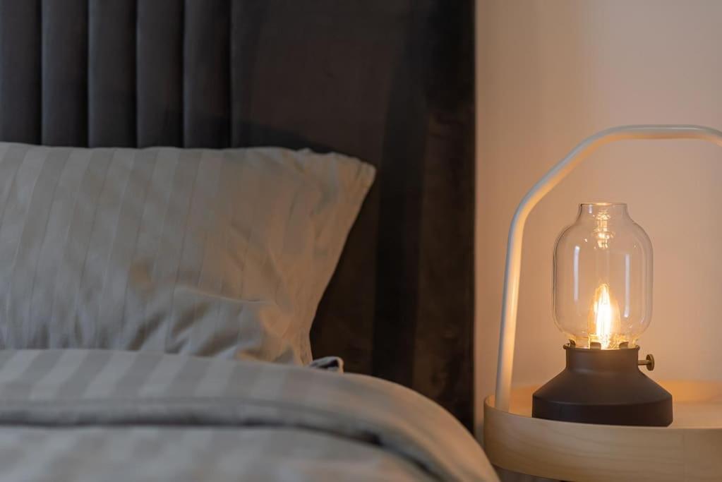 Fabrica Apartments 12 คลูจ-นาโปกา ภายนอก รูปภาพ